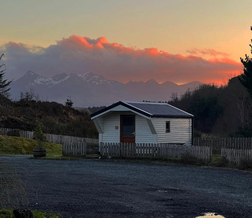 Isle Of Skye Camping Pods Villa Portree Esterno foto